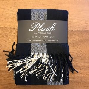 Plush Ultra Soft Plaid Scarf
